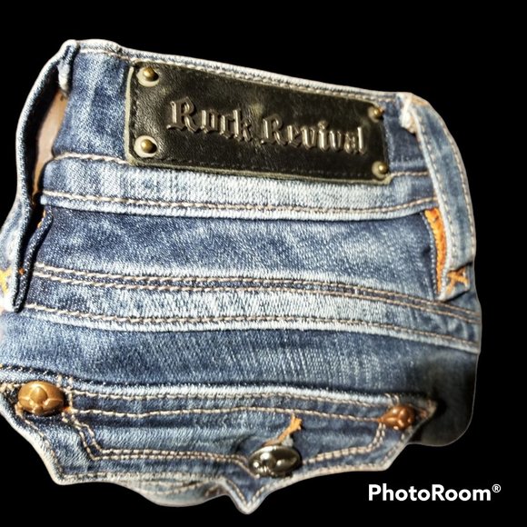 Wmn's ROCK REVIVAL Gwen Boot Cut Jeans (Size 25) - Picture 2 of 9